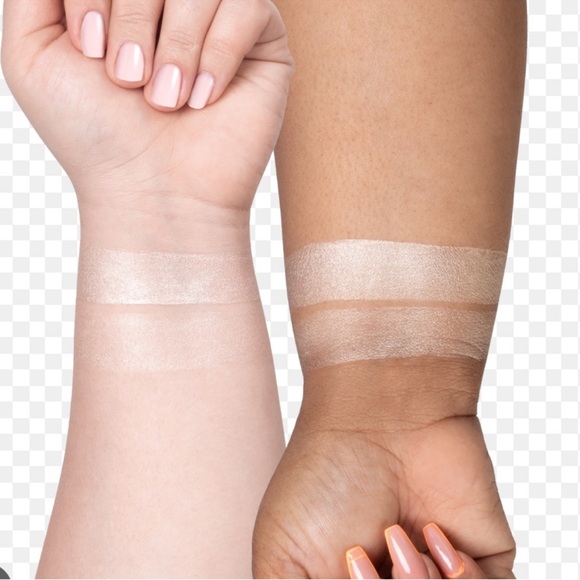 OFRA Star Lit Liquid Highlighter! Radiant Gold finish! New in package! - Picture 2 of 2